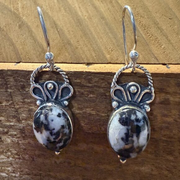 White Buffalo Dahlia Turquoise Sterling Silver Earrings - Picture 5 of 6